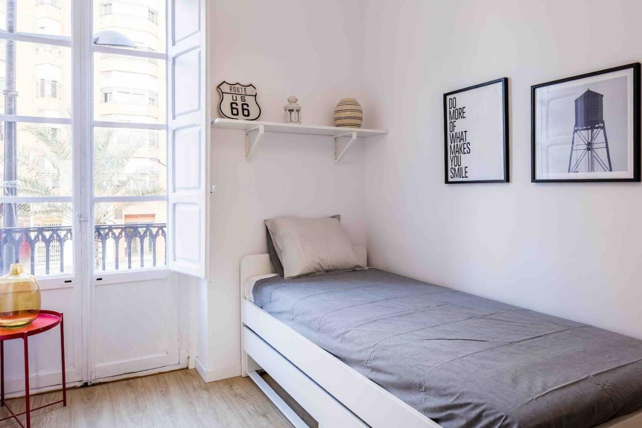 Cozy Apartment Valencia City Center! Ngoại thất bức ảnh