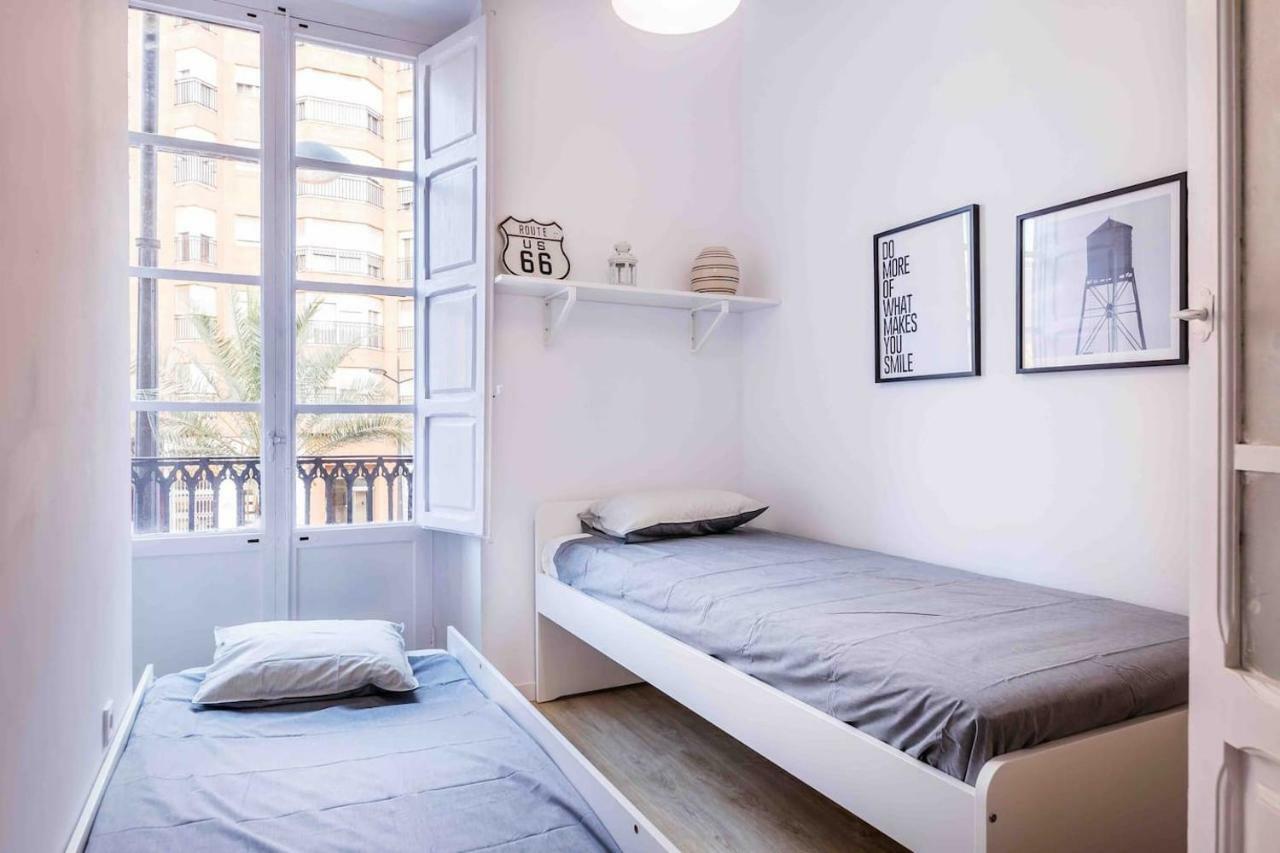 Cozy Apartment Valencia City Center! Ngoại thất bức ảnh